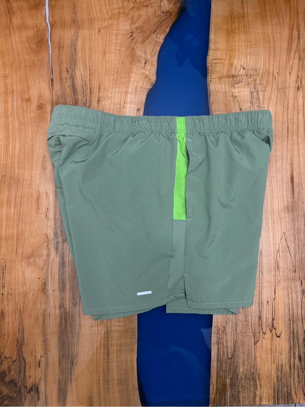 Nike Dri-FIT Running Shorts XL Sage Green Volt Athletic Gym Streetwear - Picture 12 of 12